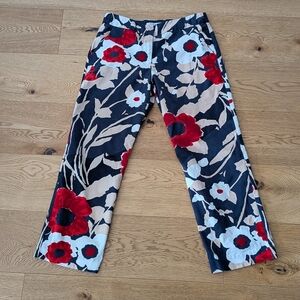Trina Turk Woman's Navy Floral Print Cottagecore Cropped Pants Size 4 #191506